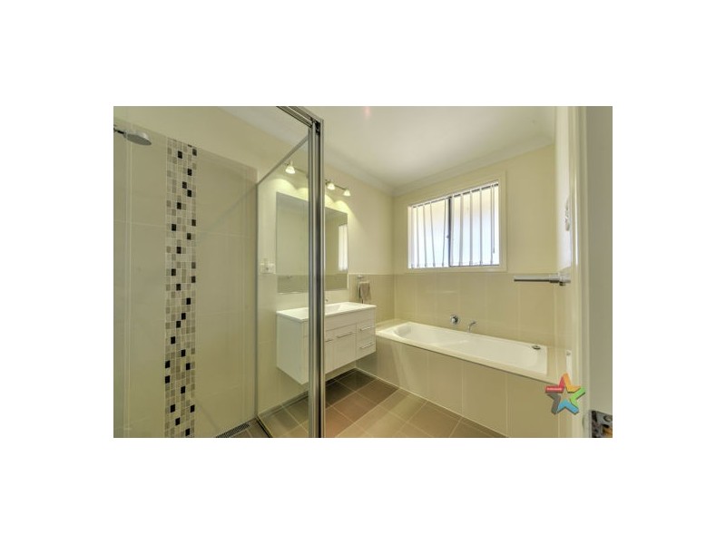 20 Flagstaff Road, Tamworth NSW 2340