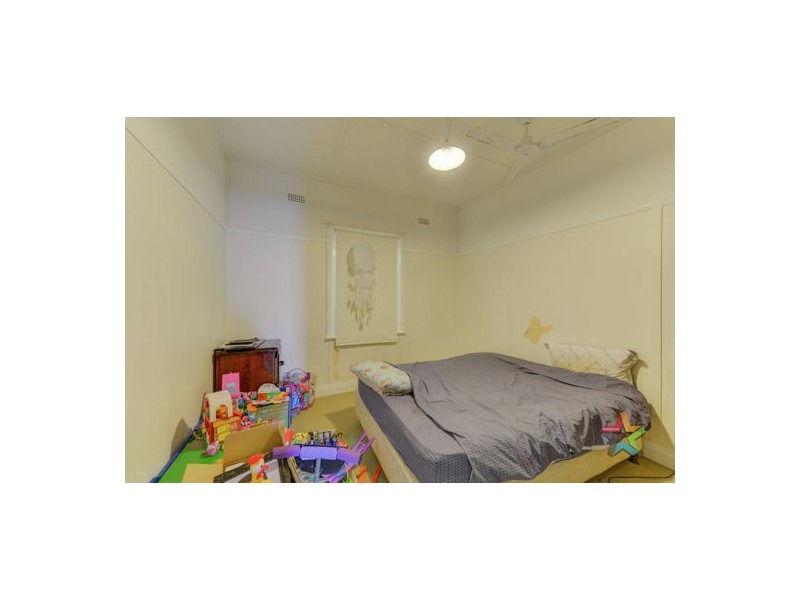 98 Rawson Avenue, Tamworth NSW 2340