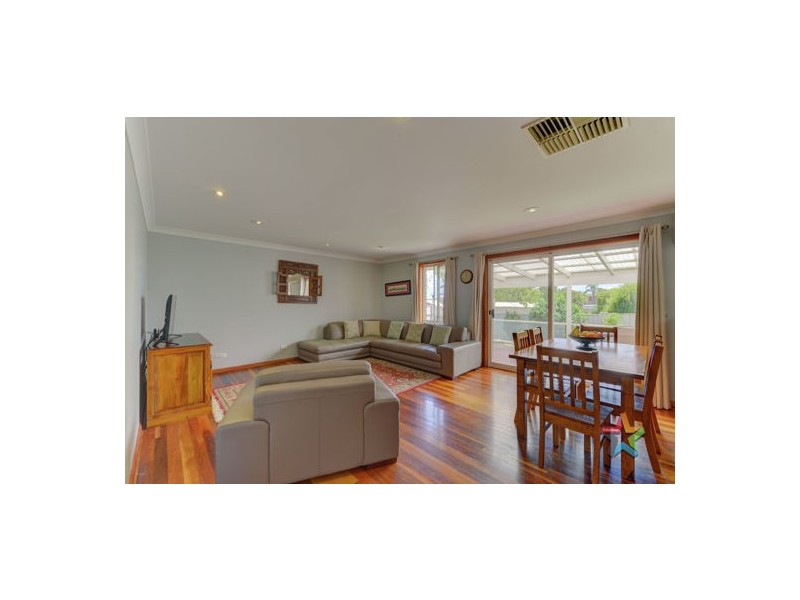 12 Moondah Close, Tamworth NSW 2340