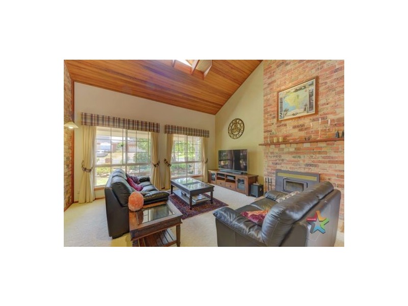 12 Moondah Close, Tamworth NSW 2340