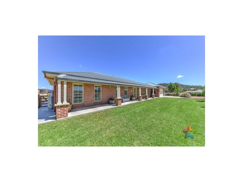 4 Rosewood Road, Tamworth NSW 2340