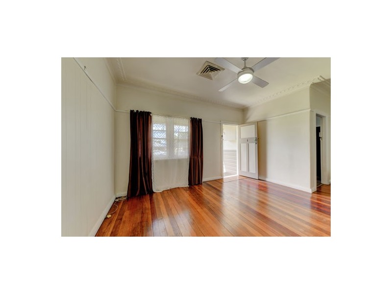 8 Hilton Street, Tamworth NSW 2340