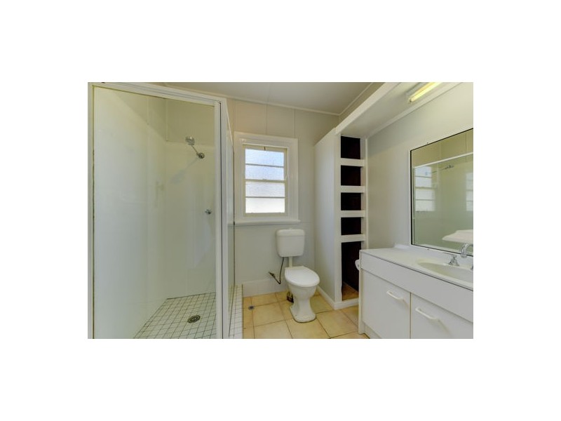 8 Hilton Street, Tamworth NSW 2340