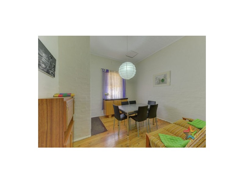 28 Dean Street, Tamworth NSW 2340
