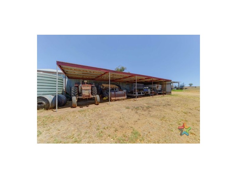 Wattlevale 153 Byamee Lane, Tamworth NSW 2340