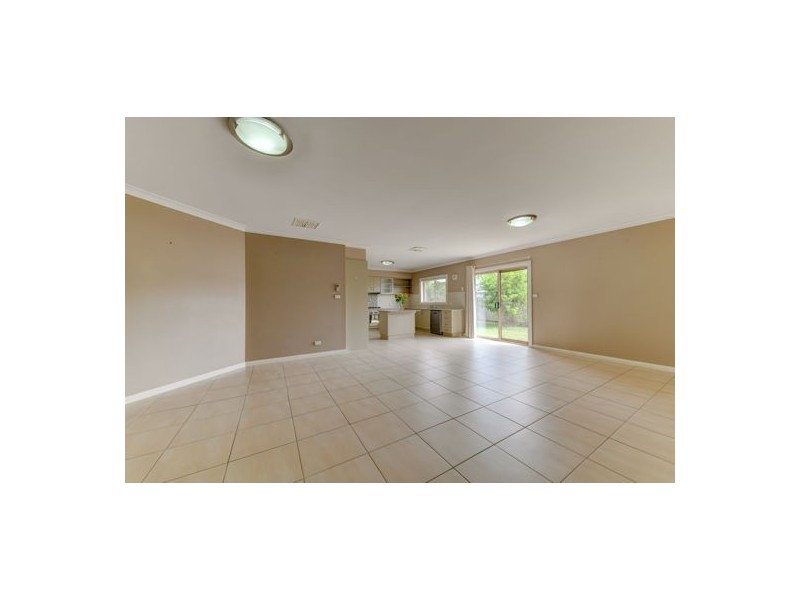 42 Campbell Road, Tamworth NSW 2340