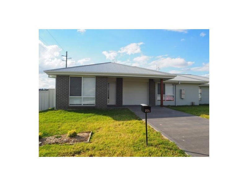 23A Tulipwood Crescent, Tamworth NSW 2340