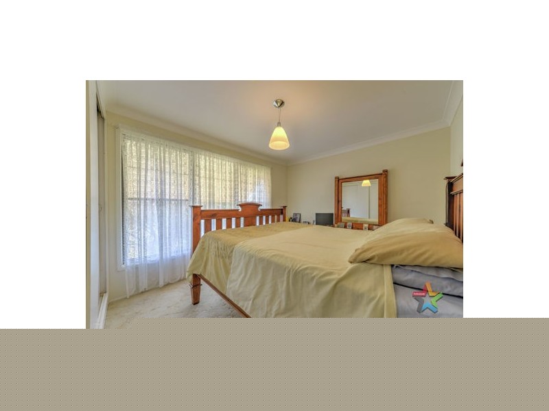 9 Harrier Parade, Tamworth NSW 2340