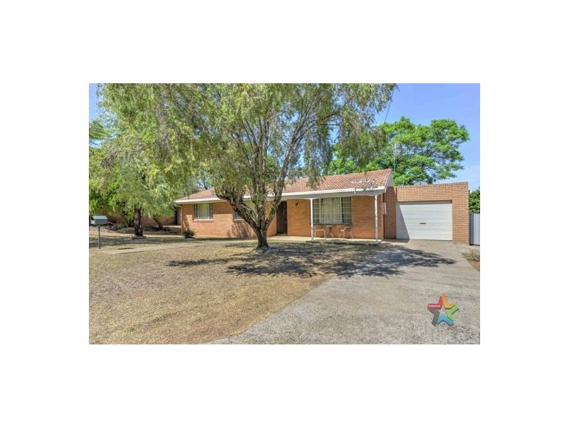 133 Manilla Road, Tamworth NSW 2340