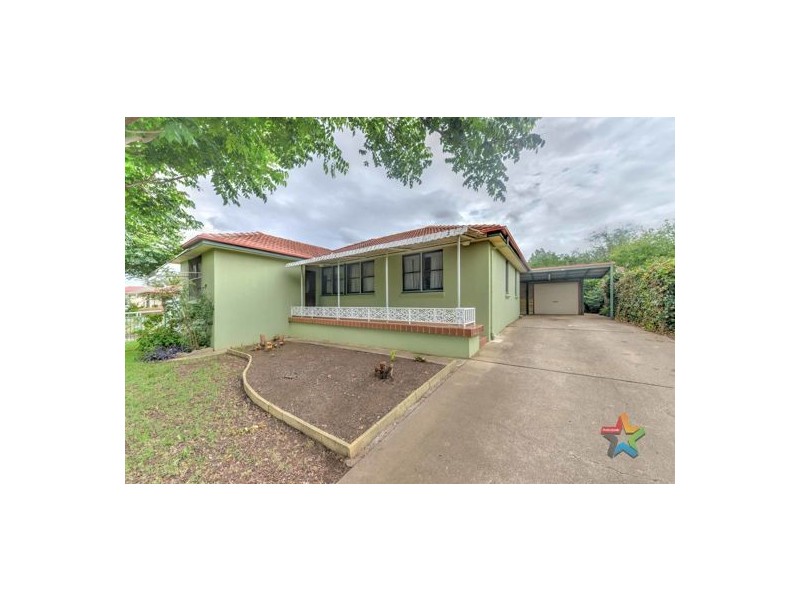 196 Manilla Road, Tamworth NSW 2340