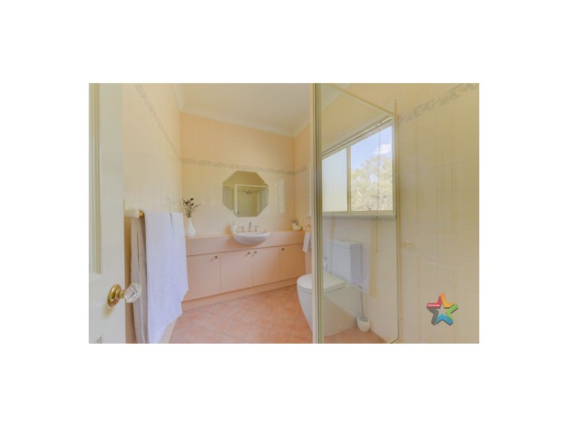 44 Waters Park Drive, Tamworth NSW 2340