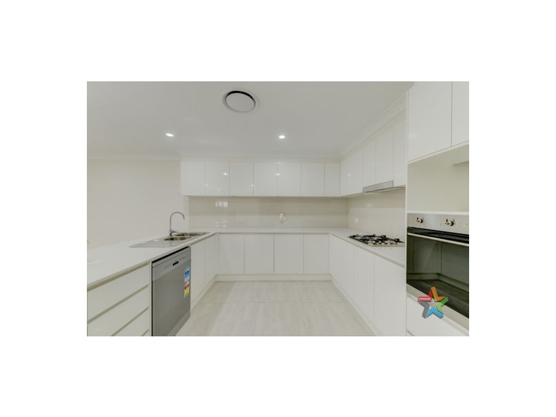2/3 Francis Avenue, Tamworth NSW 2340