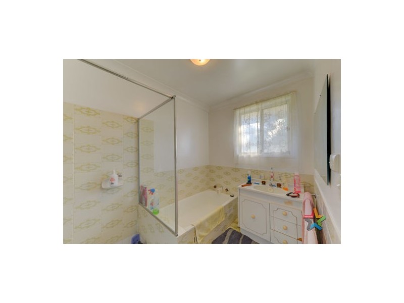 2/54 Petra Avenue, Tamworth NSW 2340