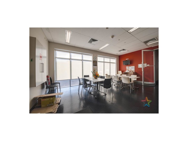 2/180 Peel Street, Tamworth NSW 2340