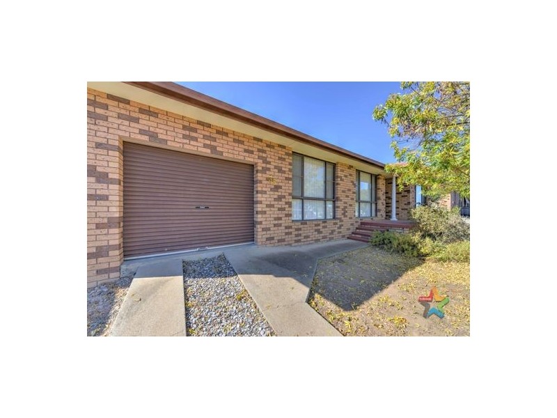 35 Fisher Road, Tamworth NSW 2340