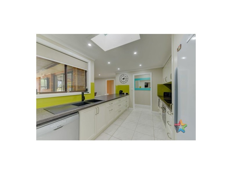 88 Harrier Parade, Tamworth NSW 2340