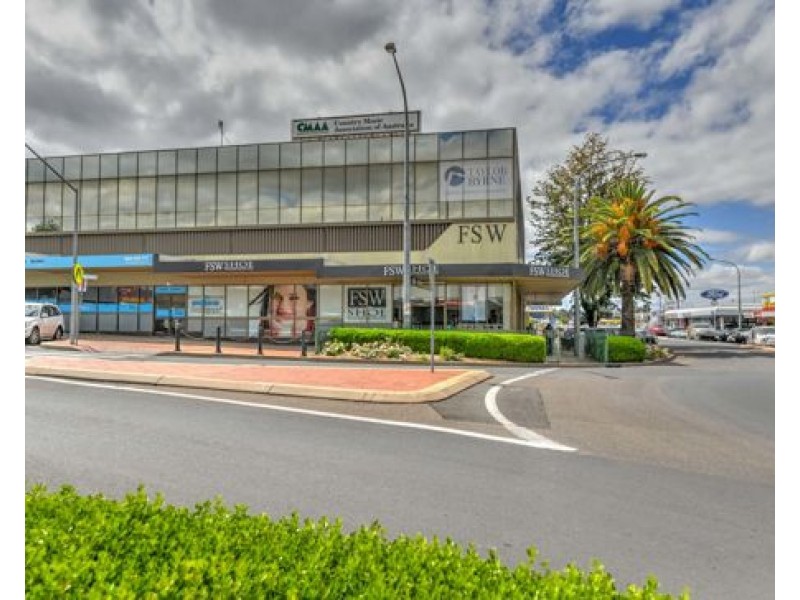Suite 11 454-456 Peel Street, Tamworth NSW 2340