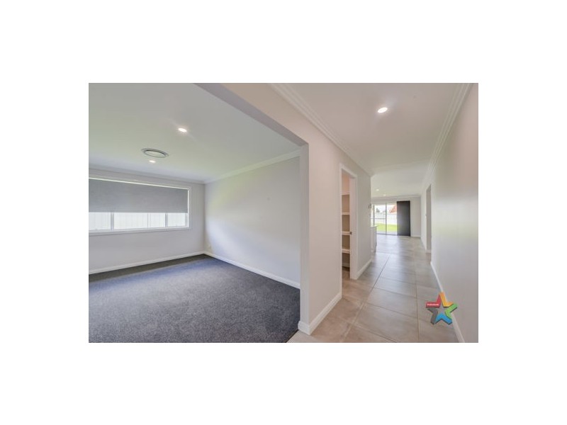 7 Bellas Way, Tamworth NSW 2340