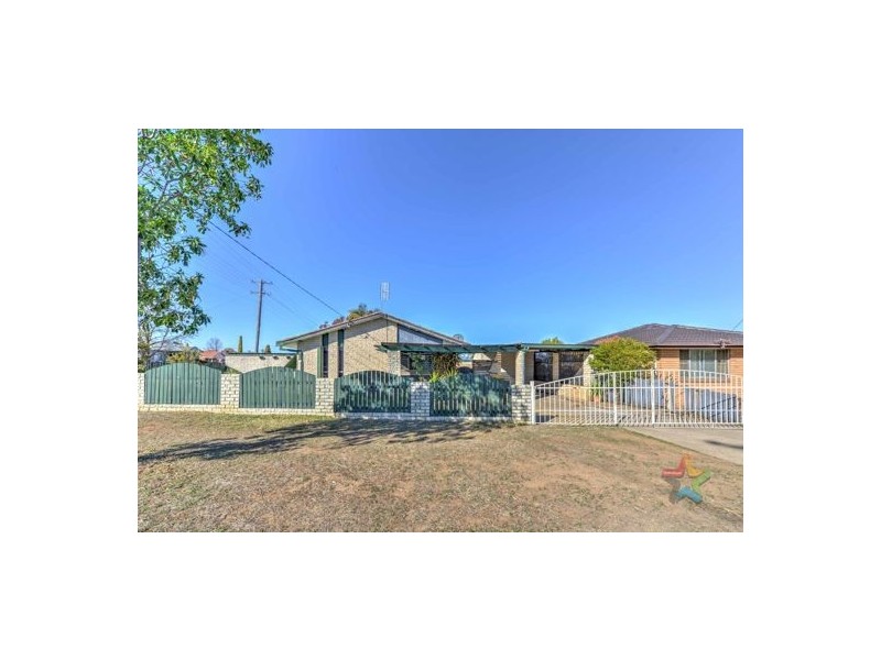 35 Ridge Street, Tamworth NSW 2340