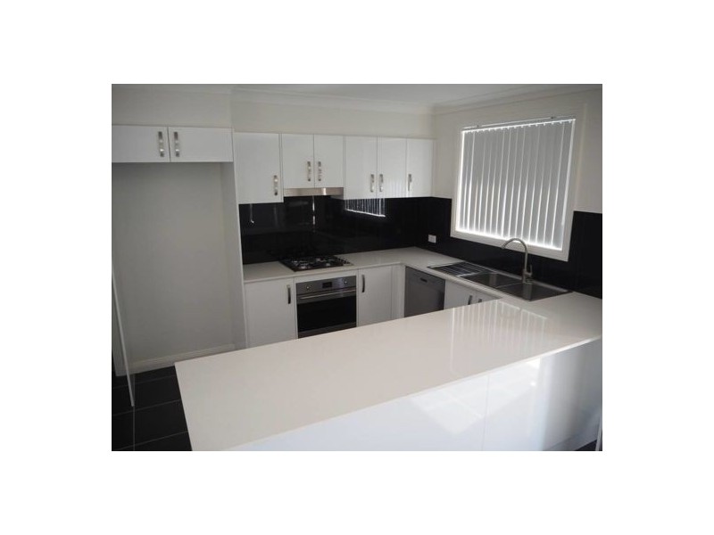 7/7 Curlew Cresent, Tamworth NSW 2340