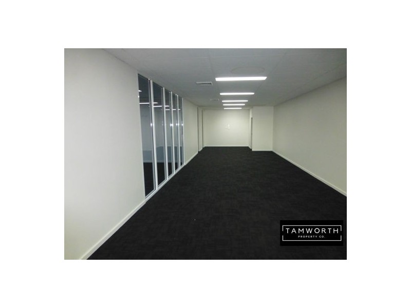 17B/454 Peel Street, Tamworth NSW 2340