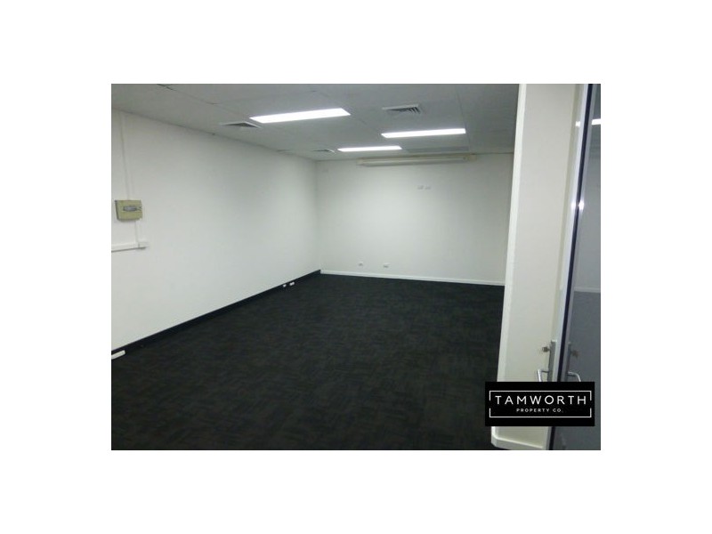 17B/454 Peel Street, Tamworth NSW 2340