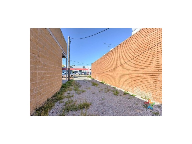 249 Peel Street, Tamworth NSW 2340