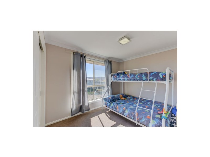 9 Shiraz Road, Tamworth NSW 2340