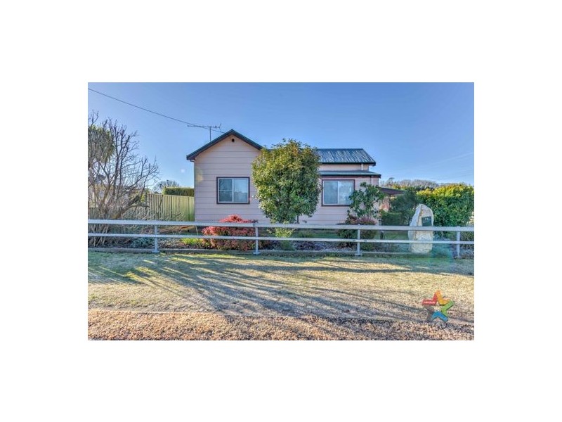 71 Manse Street, Guyra NSW 2365