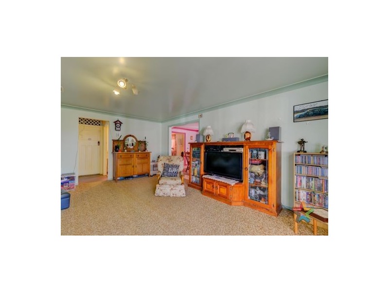 71 Manse Street, Guyra NSW 2365