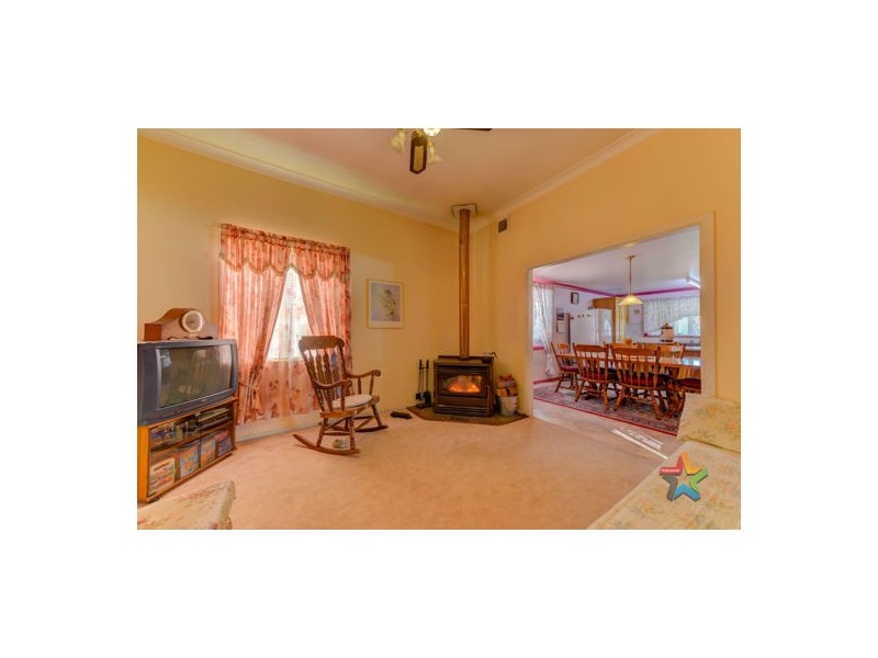 71 Manse Street, Guyra NSW 2365