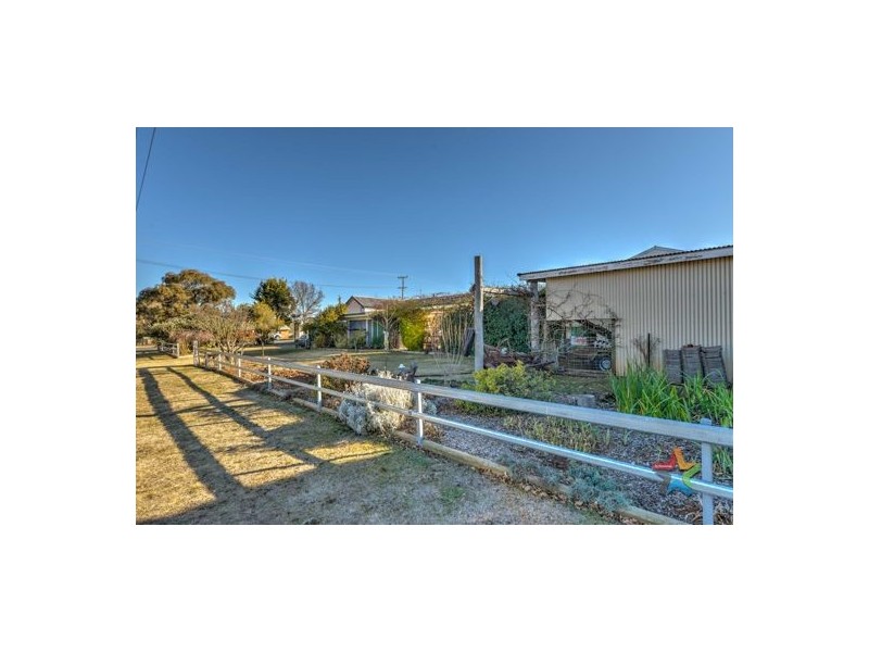 71 Manse Street, Guyra NSW 2365