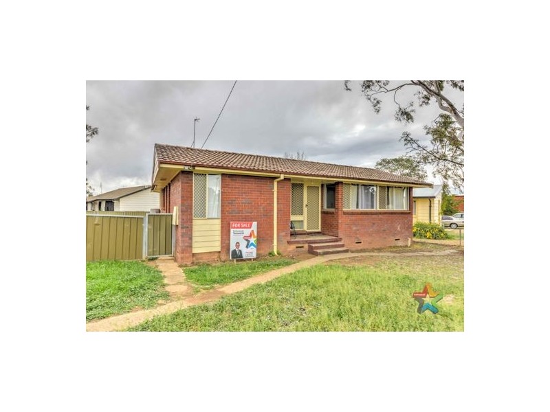 2 Sussex Street, Tamworth NSW 2340