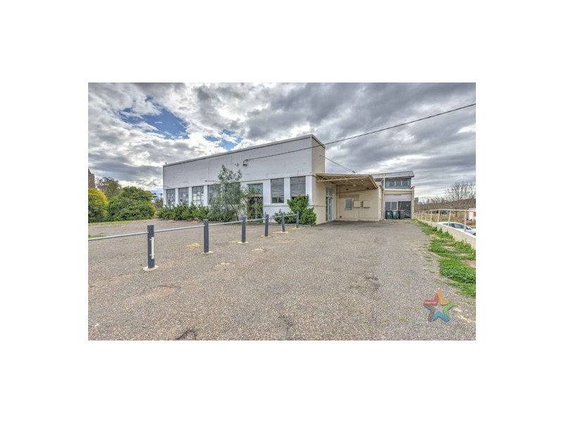 9-11 Bridge Street, Tamworth NSW 2340