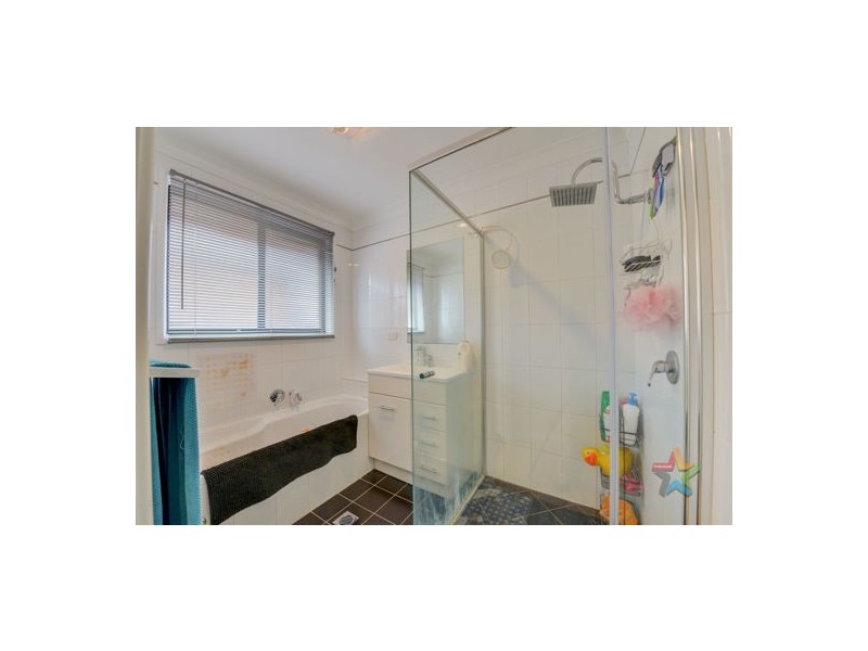 3 Camira Crescent, Tamworth NSW 2340