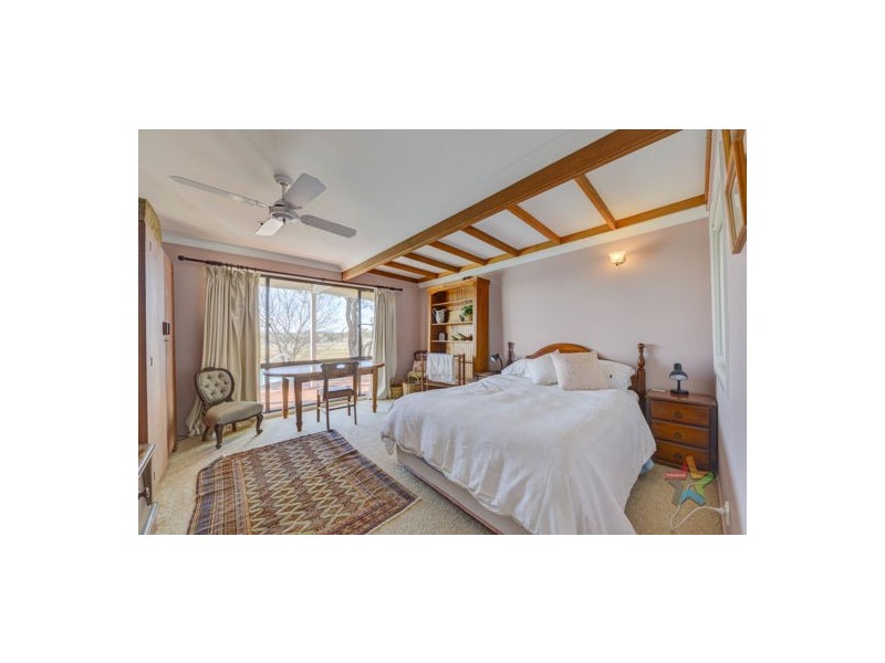 61 Melrose Lane, Tamworth NSW 2340