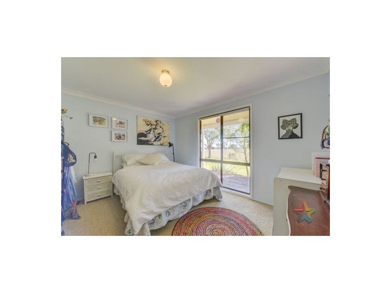 61 Melrose Lane, Tamworth NSW 2340