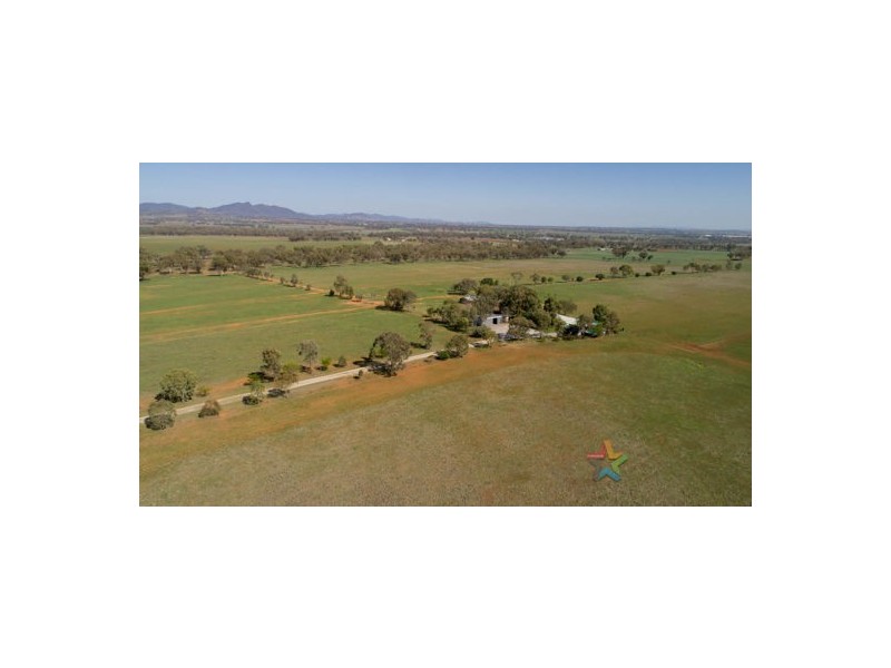 61 Melrose Lane, Tamworth NSW 2340