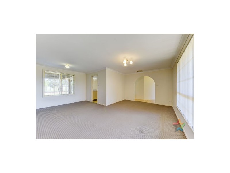 16 Morilla Street, Tamworth NSW 2340