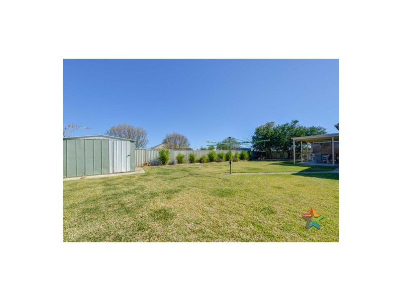 40 Wahroonga Drive, Tamworth NSW 2340