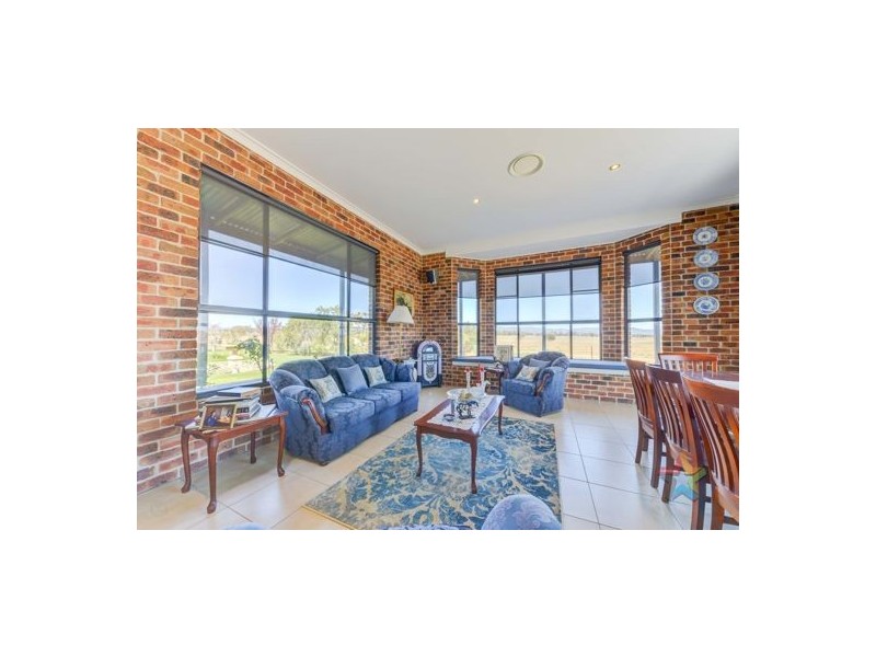 “Elizabeth Farm 720 Old Winton Road, Tamworth NSW 2340