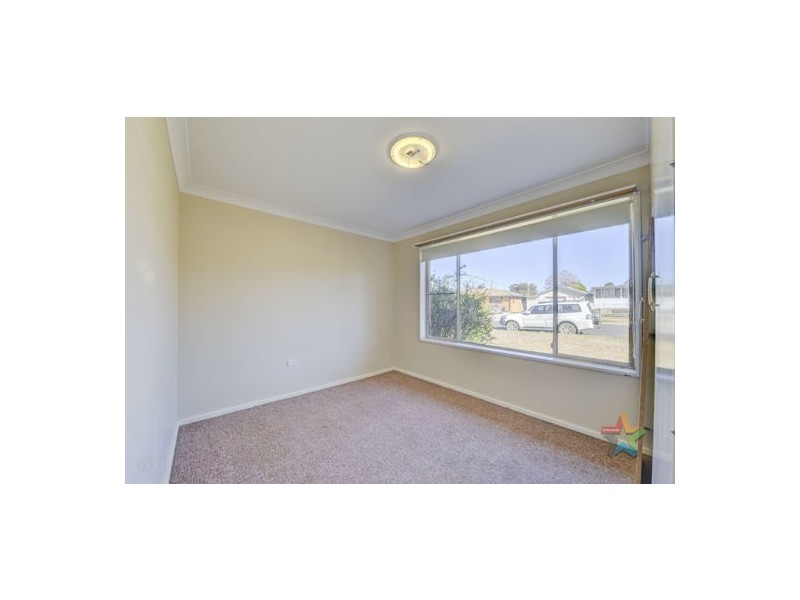 12 Ring Street, Tamworth NSW 2340