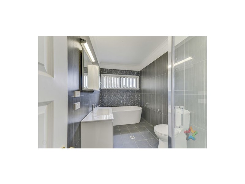 1/9 Wollemi Close, Tamworth NSW 2340