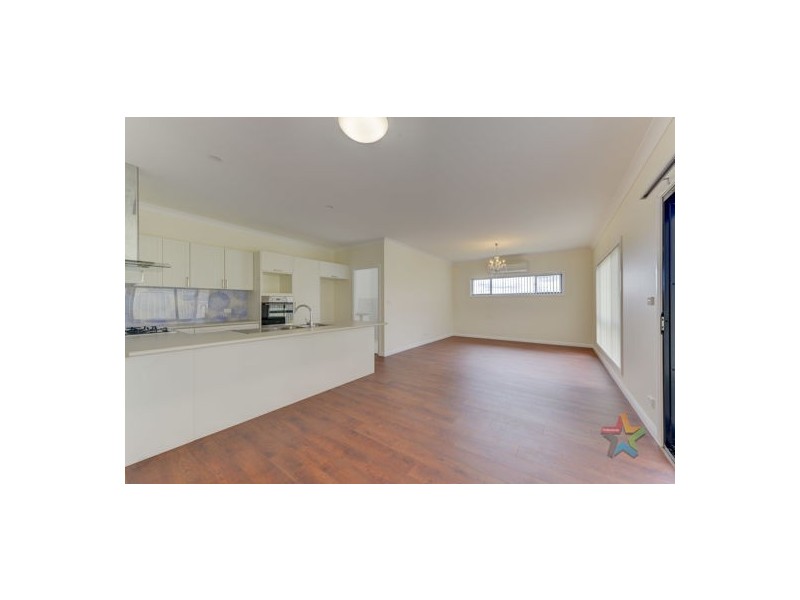 2/9 Wollemi Close, Tamworth NSW 2340