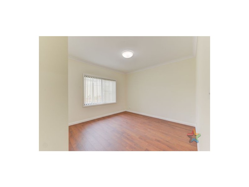 2/9 Wollemi Close, Tamworth NSW 2340