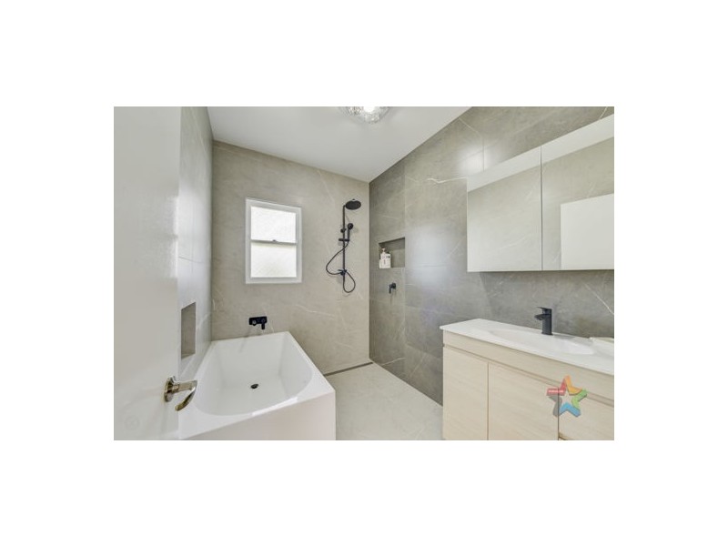 147 Denison Street, Tamworth NSW 2340