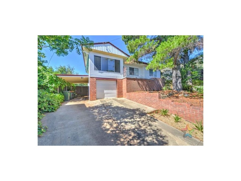 16 Bushland Avenue, Tamworth NSW 2340