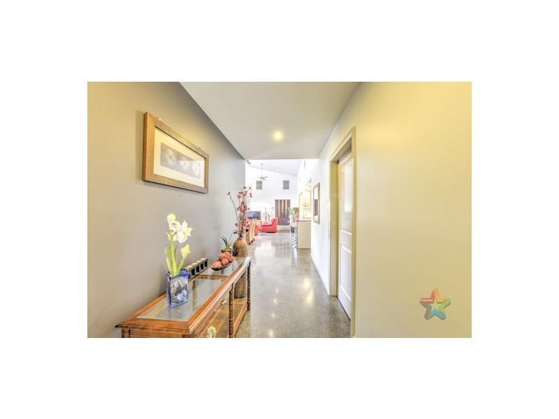 20 Barrington Drive, Tamworth NSW 2340