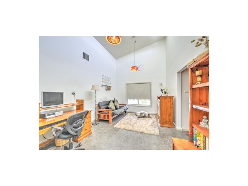 20 Barrington Drive, Tamworth NSW 2340