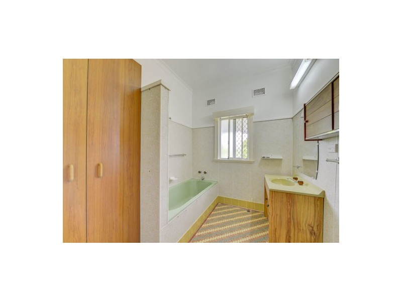 2 Anthony Road, Tamworth NSW 2340